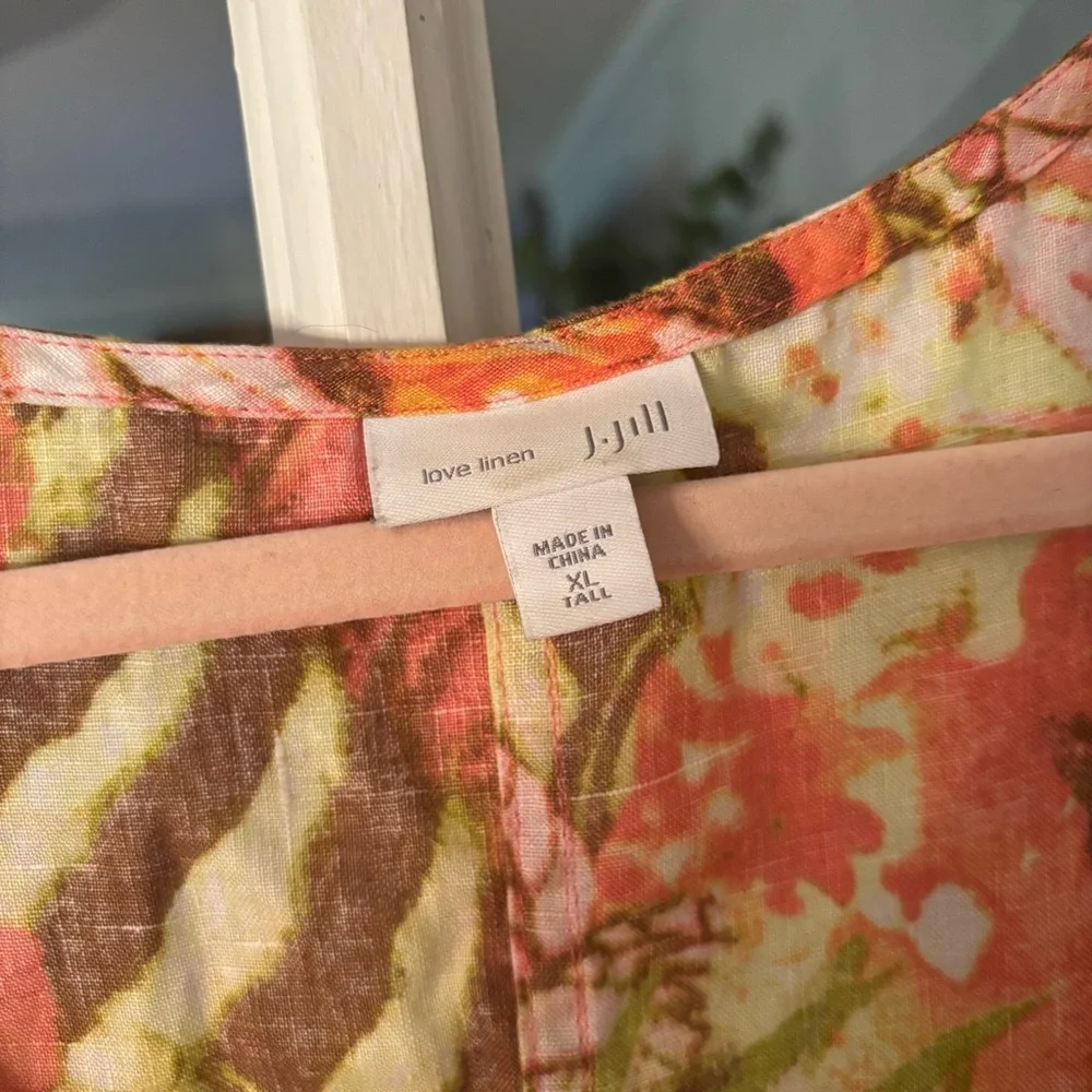 Floral Linen Sleeveless Dress - Multicolor - Picture 2 of 7